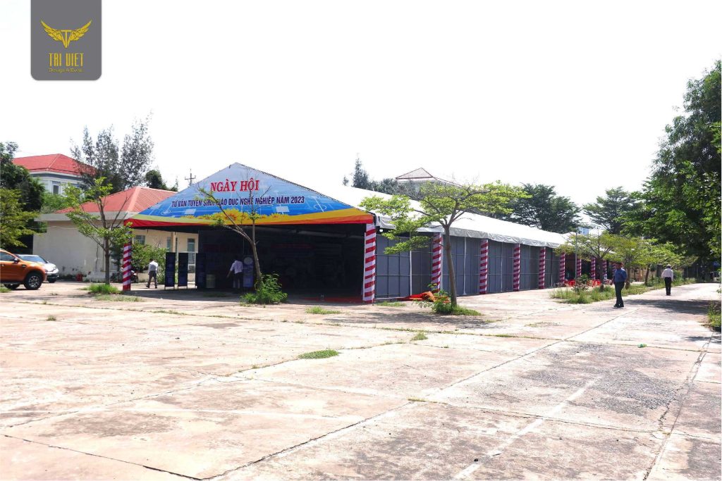 dich-vu-thi-cong-nha-bat-khong-gian-su-kieb-tron-goi-tai-phan-thiet